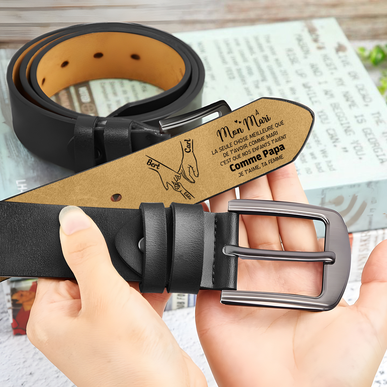 À mon Mari - Ceinture Noire en Cuir La Main Dans La Main Personnalisé avec 3 Prénoms Cadeau pour Homme | Jessemade
