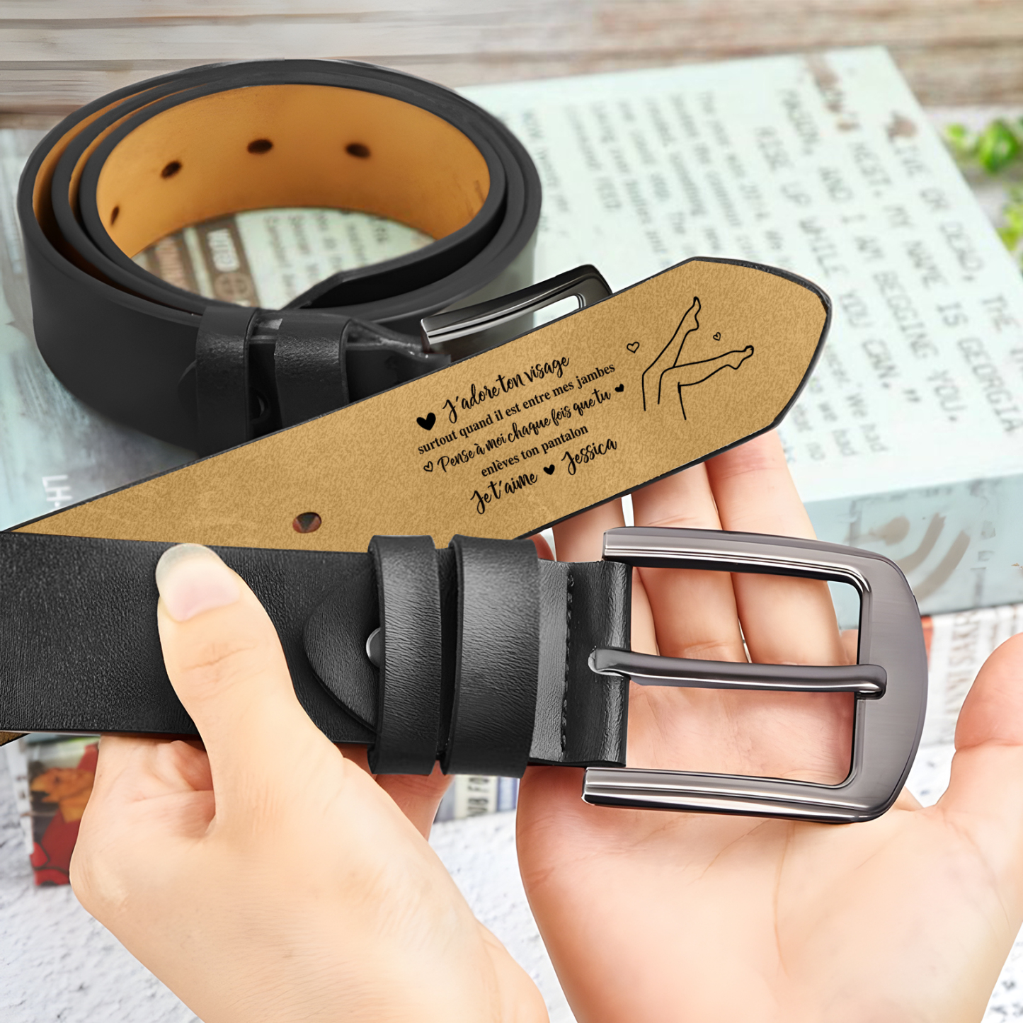Ceinture en Cuir 1 Prénom Personnalisé avec Texte "J’adore ton visage, surtout quand il est entre mes jambes" Cadeau pour Homme | Jessemade