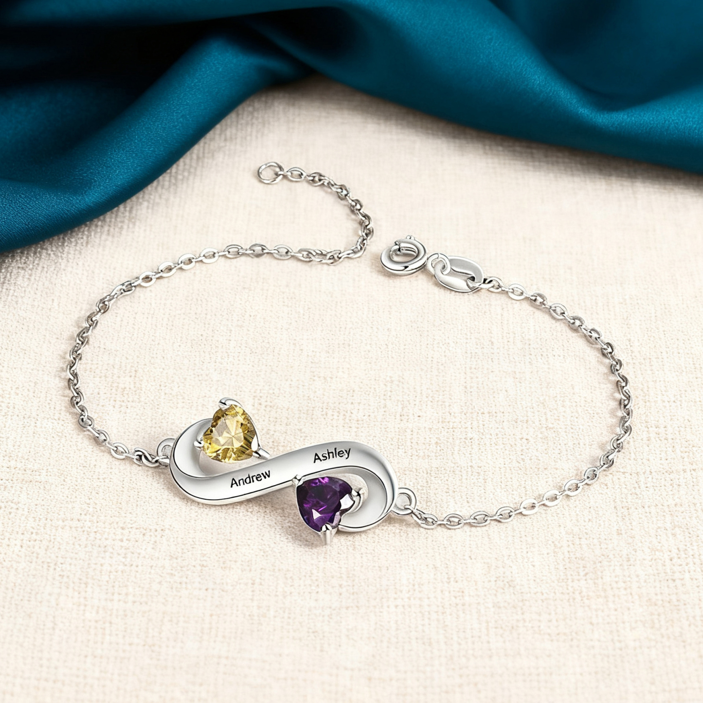 Bracelet Infini Personnalisé 2 Prénoms avec Pierres Cœur – Cadeau Femme