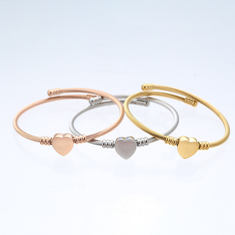 Bracelet Cœur en Acier Inoxydable Élégance et Durabilité bracelet personnalisé femme Cadeau pour femme｜Jessemade