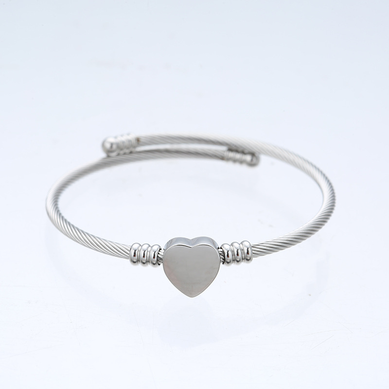 Bracelet Cœur en Acier Inoxydable Élégance et Durabilité bracelet personnalisé femme Cadeau pour femme｜Jessemade