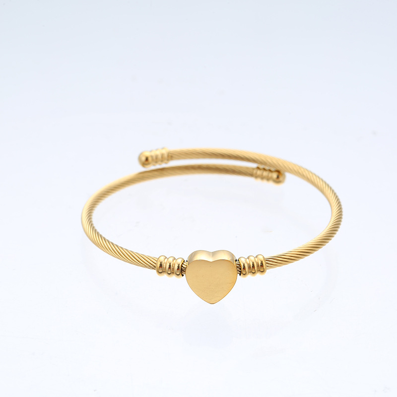 Bracelet Cœur en Acier Inoxydable Élégance et Durabilité bracelet pers