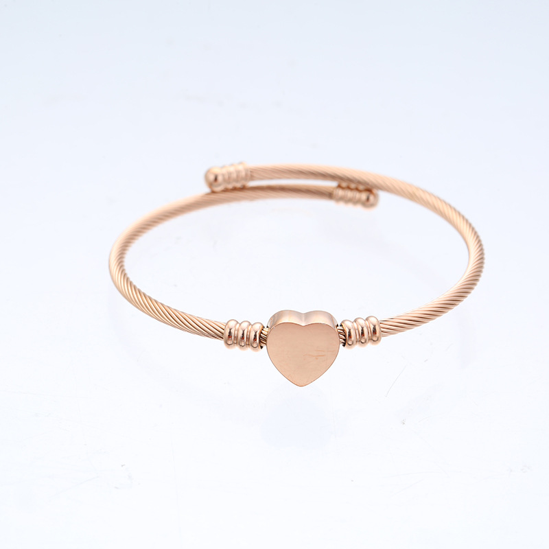 Bracelet Cœur en Acier Inoxydable Élégance et Durabilité bracelet personnalisé femme Cadeau pour femme｜Jessemade
