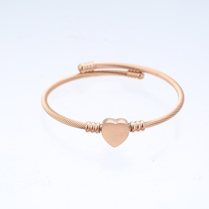 Bracelet Cœur en Acier Inoxydable Élégance et Durabilité bracelet personnalisé femme Cadeau pour femme｜Jessemade