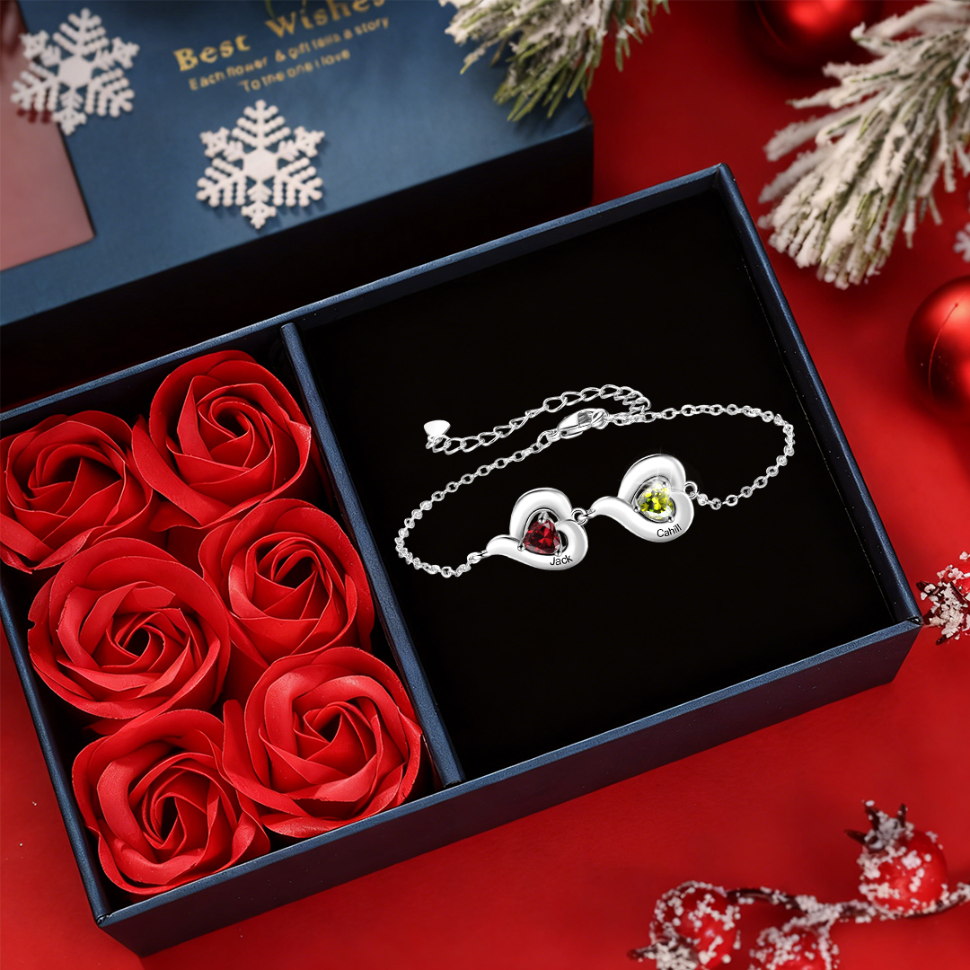 Bracelet Personnalisé avec 1 à 5 Prénoms et Pierre de naissance en forme de Cœur