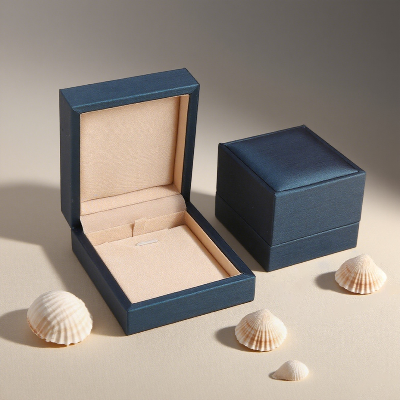 Boîte à Bijoux Élégante en Tissu et Cuir Brossé