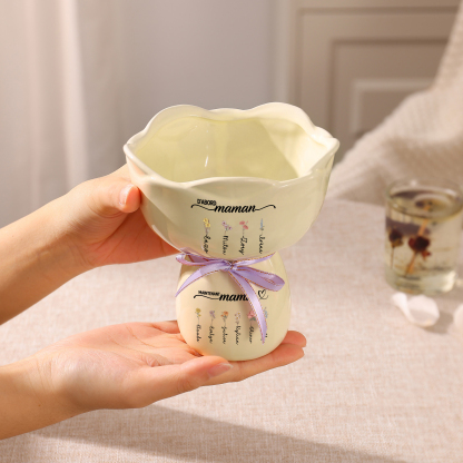 Vase Personnalisé en forme de Bouquet avec 2–12 Prénoms et Fleurs de Naissance pour Maman ou Mamie