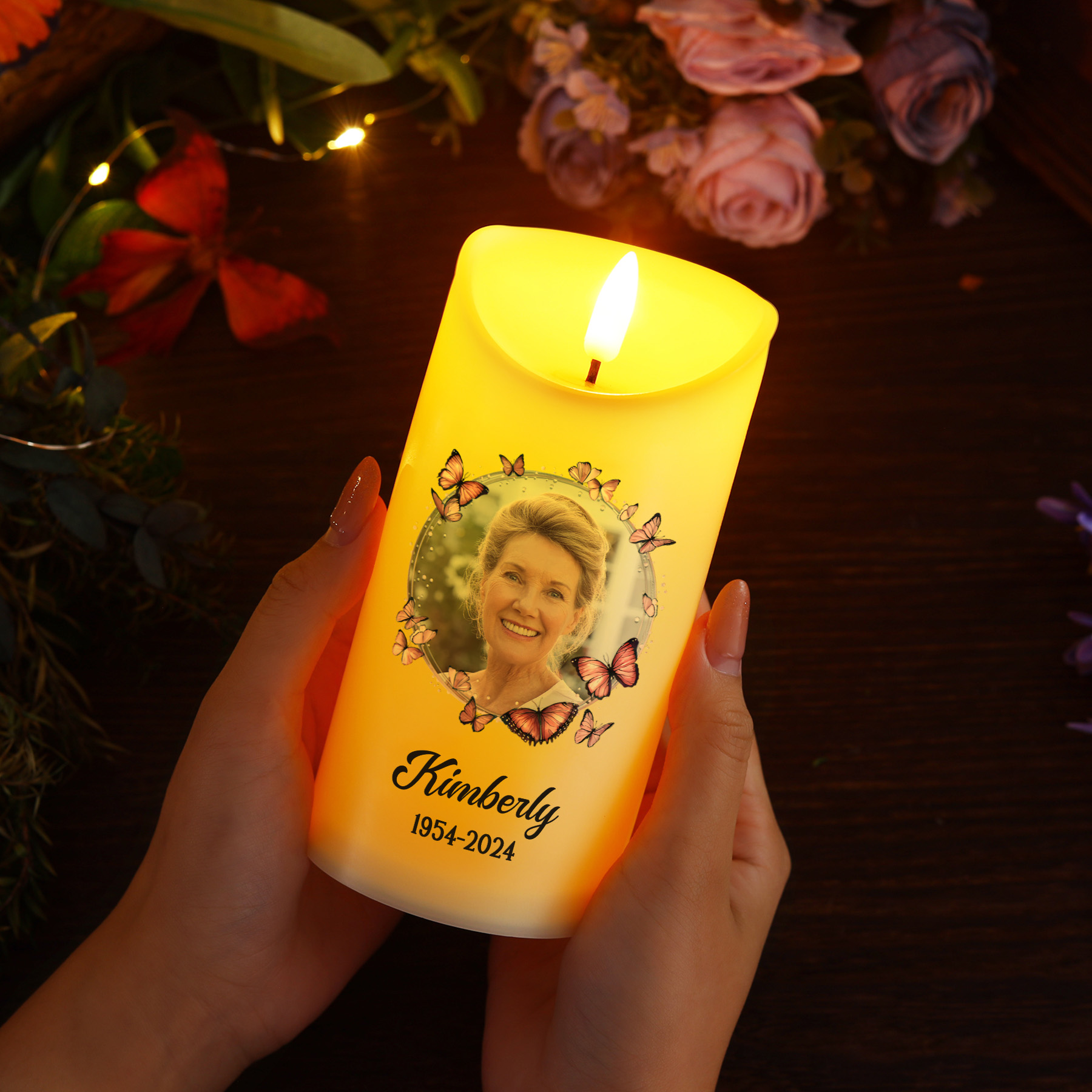 Bougie Électronique Prénom et Date Personnalisés avec Photo Bougie LED Papillons Roses Commémoratives | Jessemade
