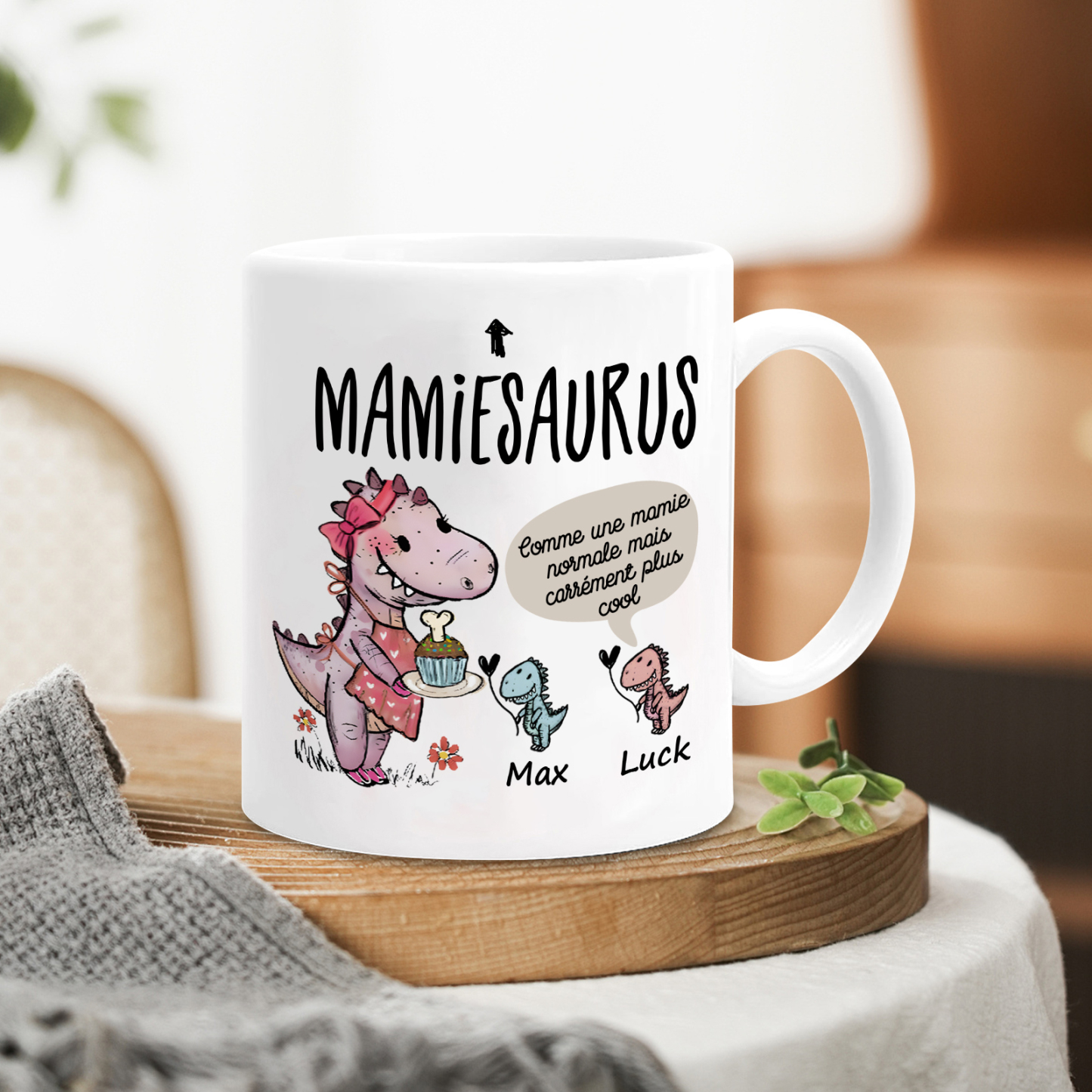 À Mamie Tasse Dinosaure 2 Prénoms Personnalisés rose ou bleur Cadeau pour mamie | Jessemade
