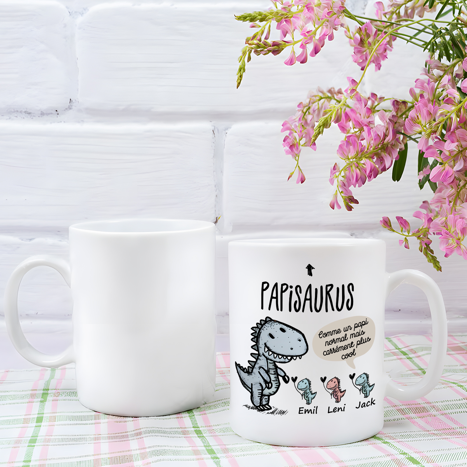 À Mamie/Papi Tasse Céramique Dinosaure 3 Prénoms Personnalisés Cadeau Mamiesaurus/Papisaurus | Jessemade