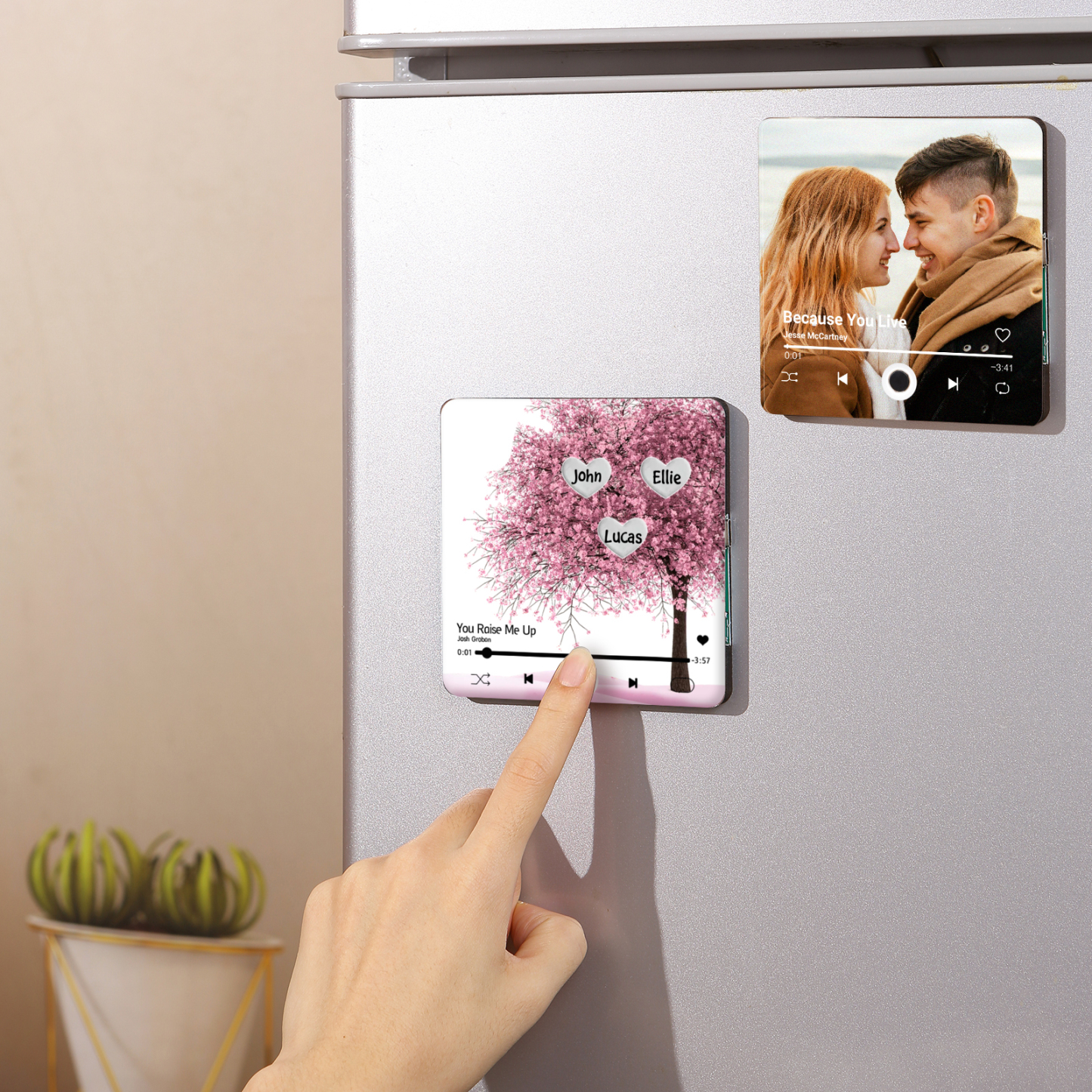 Aimant De Réfrigérateur Musical 3 Prénoms Personnalisés Aimant De Frigo en arbre rose | Jessemade