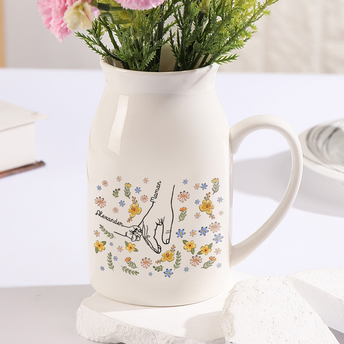 Vase Personnalisé en Céramique avec 2-7 Prénoms – Cadeau fleuri et symbolique pour Maman/Mamie | Jessemade