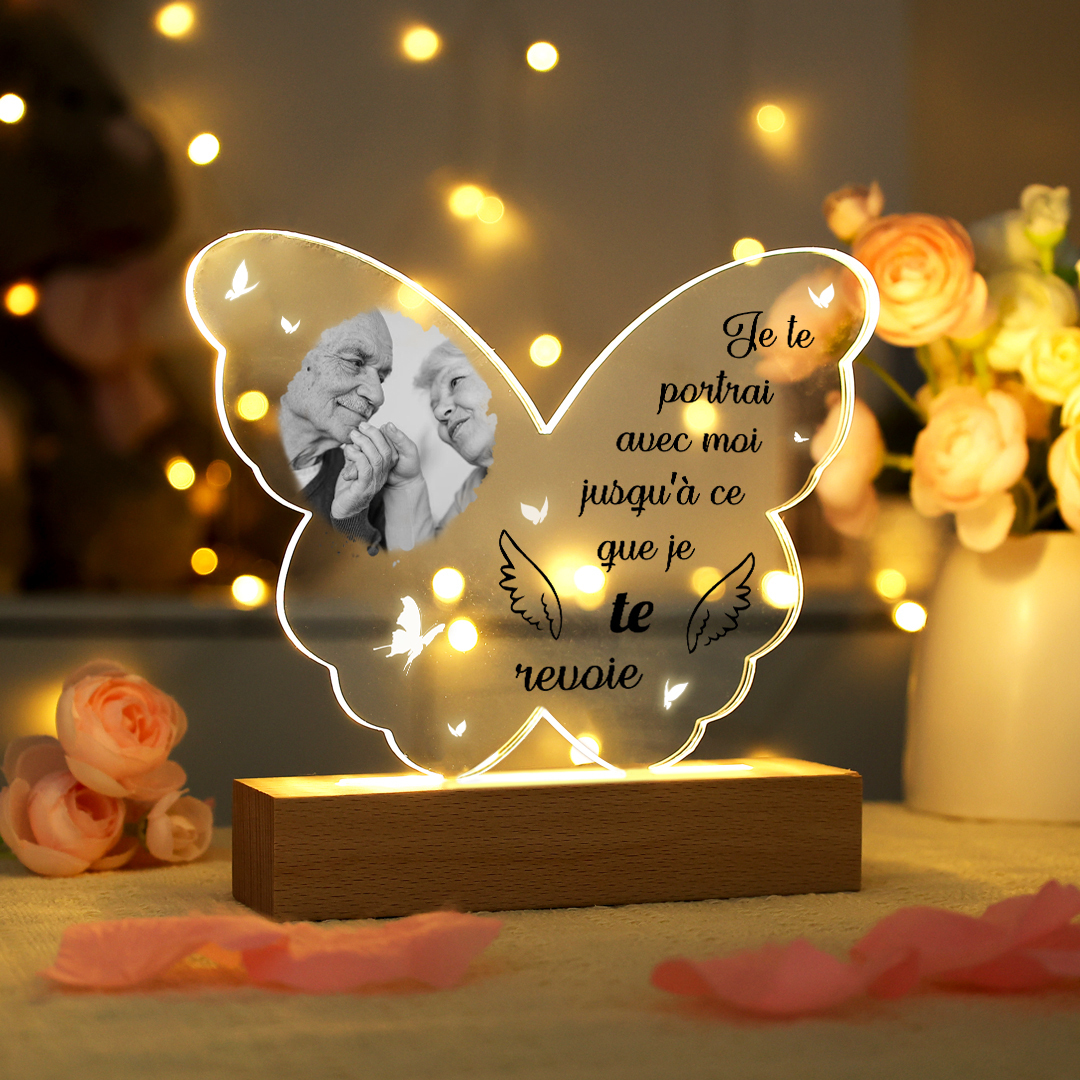 Lampe en acrylique en forme de papillon LED Lumières 1 photo personnal