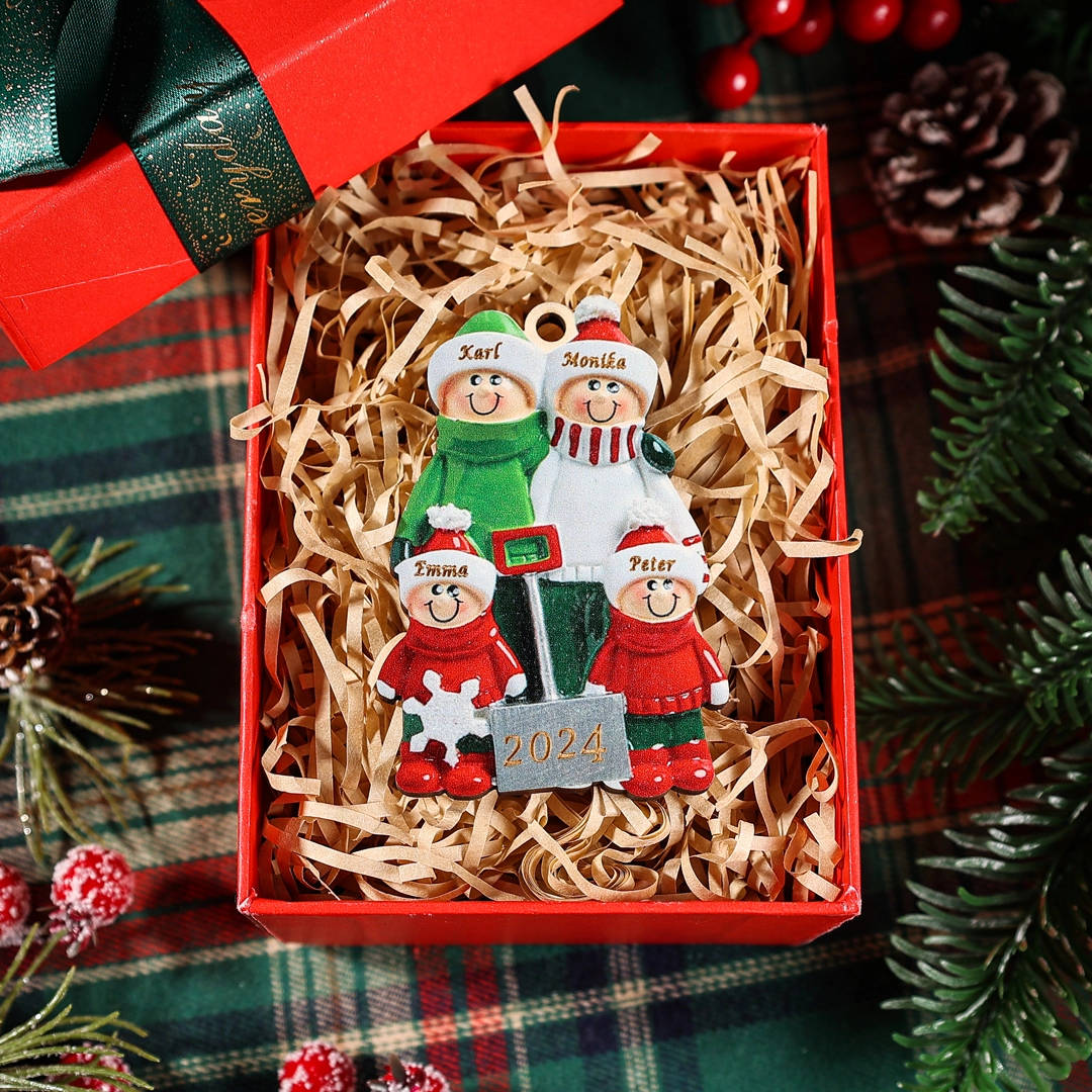 Décoration Sapin Noël Poupée 2-8 Prénoms Personnalisés avec Texte