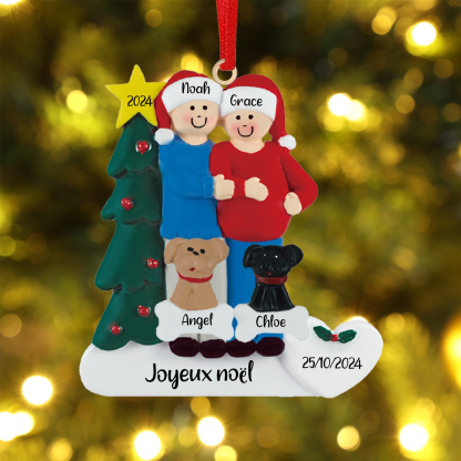 Ornements de Noël avec 2 Poupées et 2 Chiens 4 Prénoms et 2 Dates Personnalisés avec Texte