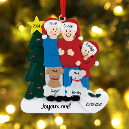 Ornements de Noël avec 3 Poupées et 2 Chiens 5 Prénoms et 2 Dates Personnalisés avec Texte