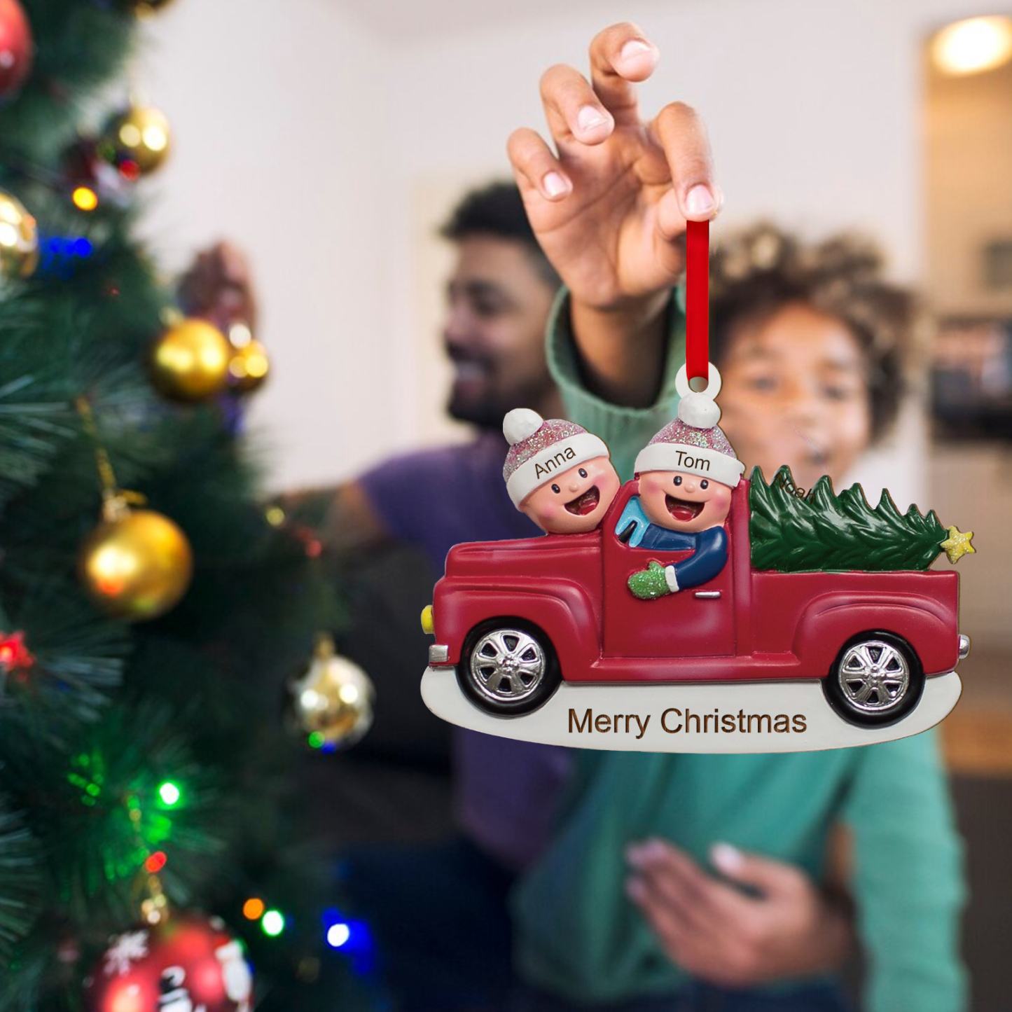 Décoration Sapin Noël en Bois Voiture rouge 2 Prénoms Personnalisés avec Texte Ornement pour Famille | Jessemade