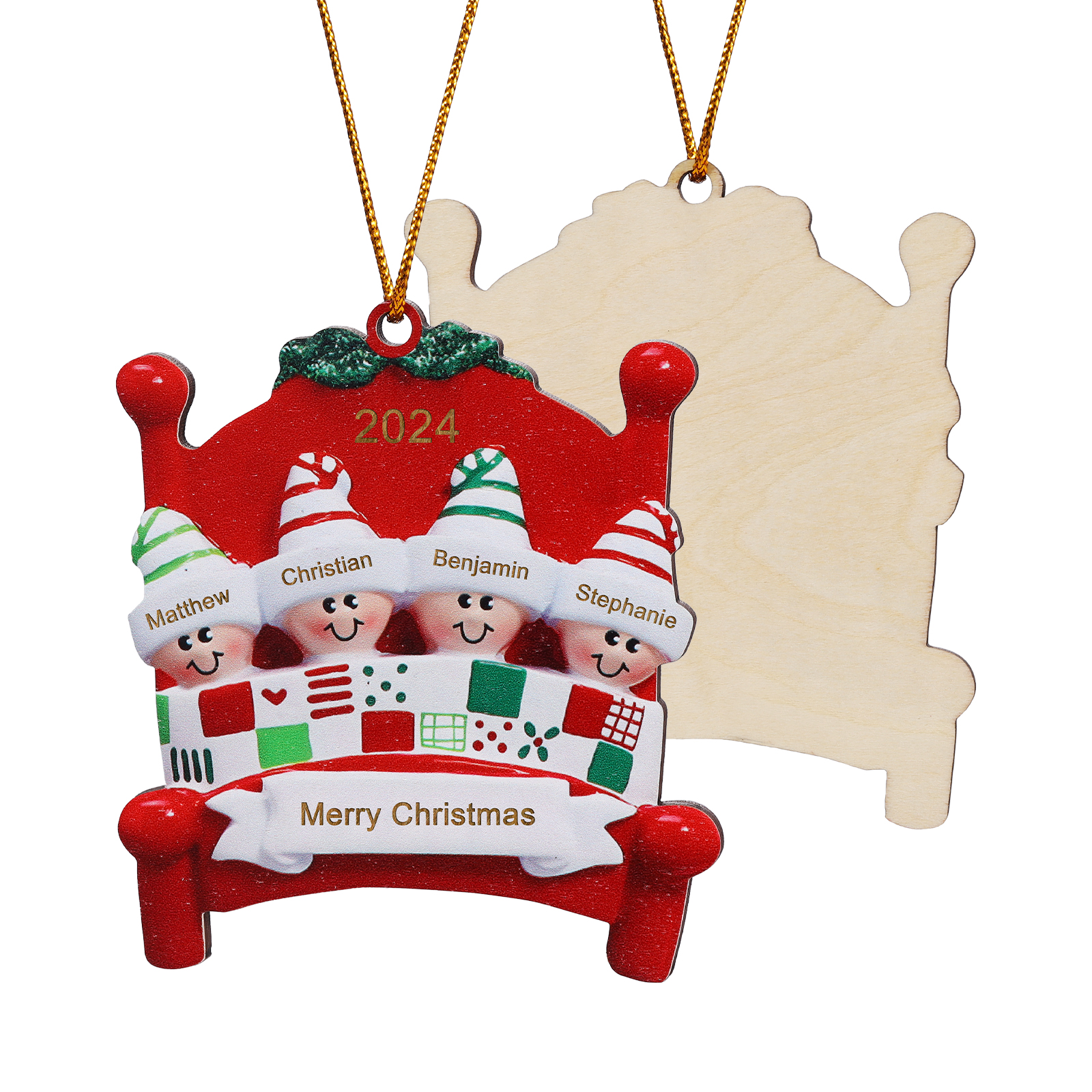 Décoration Sapin Noël en bois lit rouge 4 Prénoms Personnalisés avec texte et année Ornement de Noël Cadeau pour famille | Jessemade