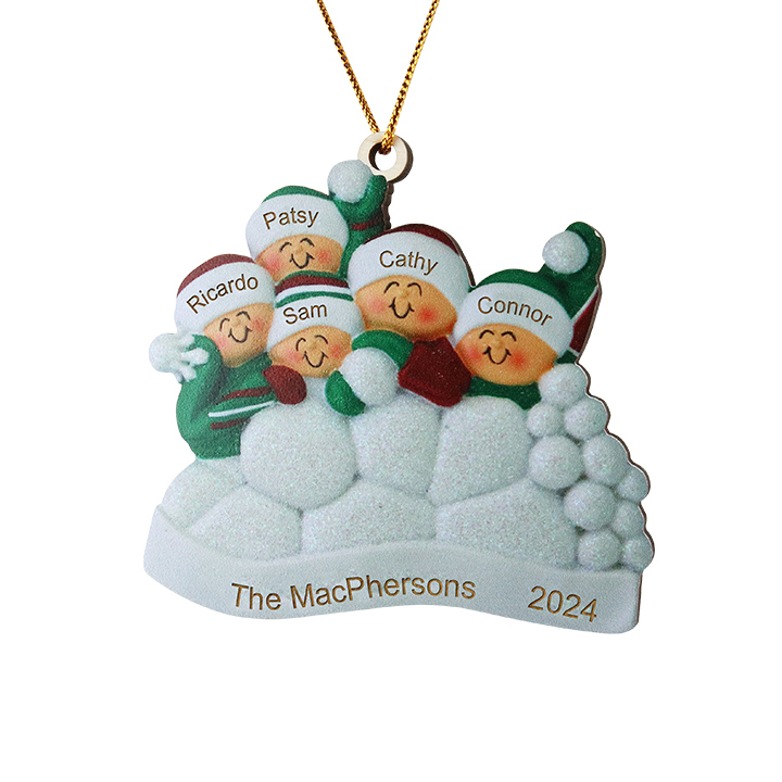 Décoration Sapin Noël en bois  la famille joyeuse entourés de neige 5 Prénoms Personnalisés avec texte Ornement de Noël Cadeau pour famille | Jessemade