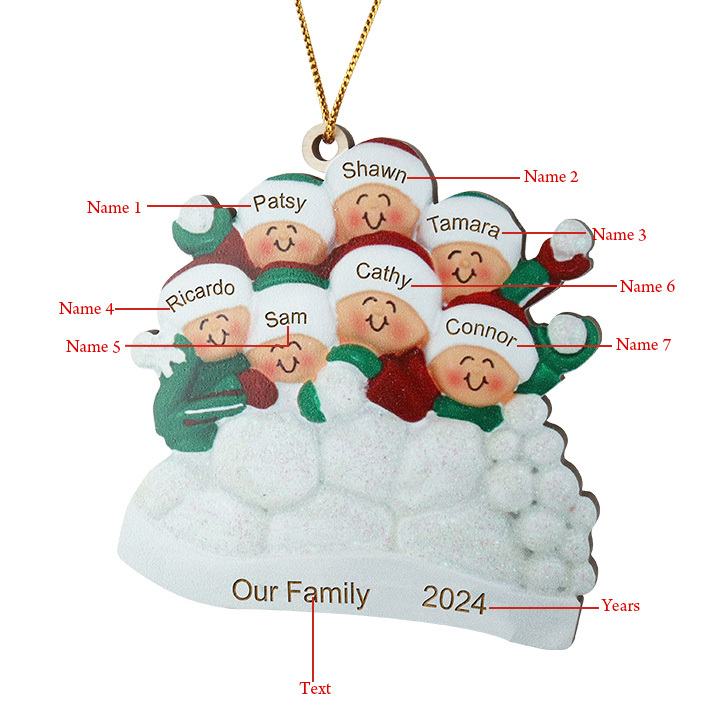 Décoration Sapin Noël en bois la famille joyeuse entourés de neige 7 Prénoms Personnalisés avec texte Ornement de Noël Cadeau pour famille | Jessemade