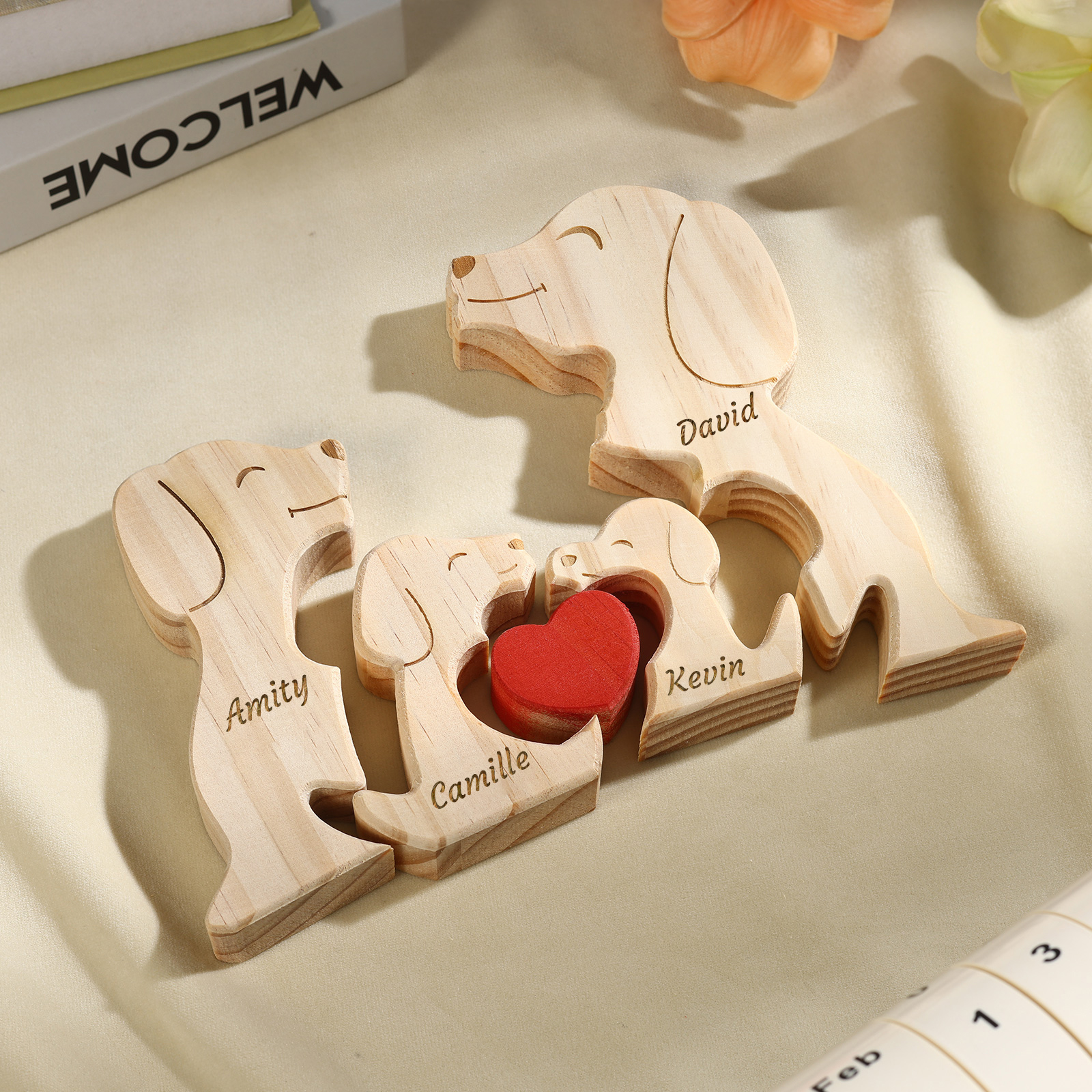 Plaque en bois Personnalisé avec 4 Prénoms et 4 Chiens Cadeau Décoration pour Famille | Jessemade