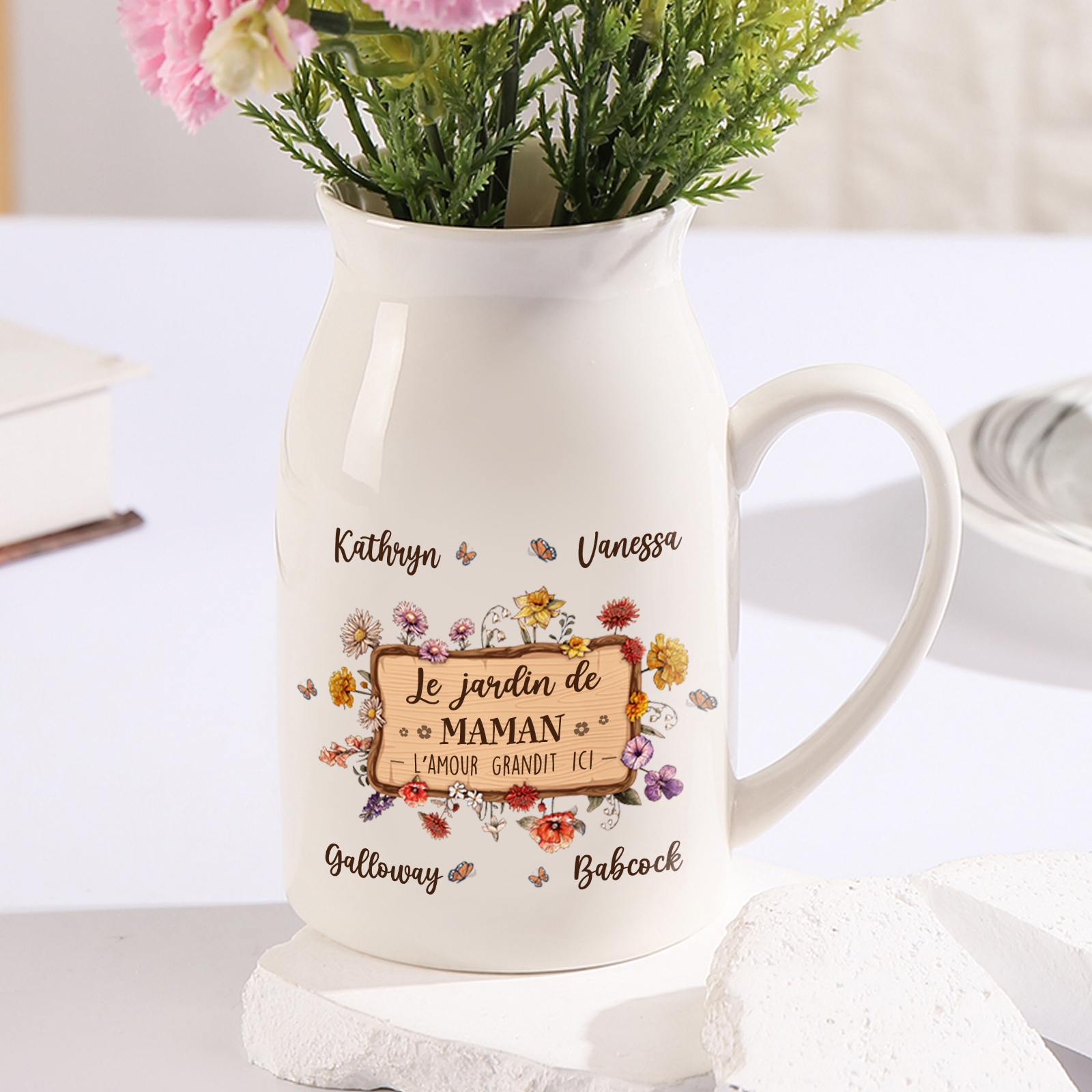 Vase en céramique personnalisé – Cadeau sentimental avec prénoms pour maman et grand-mère | Jessemade