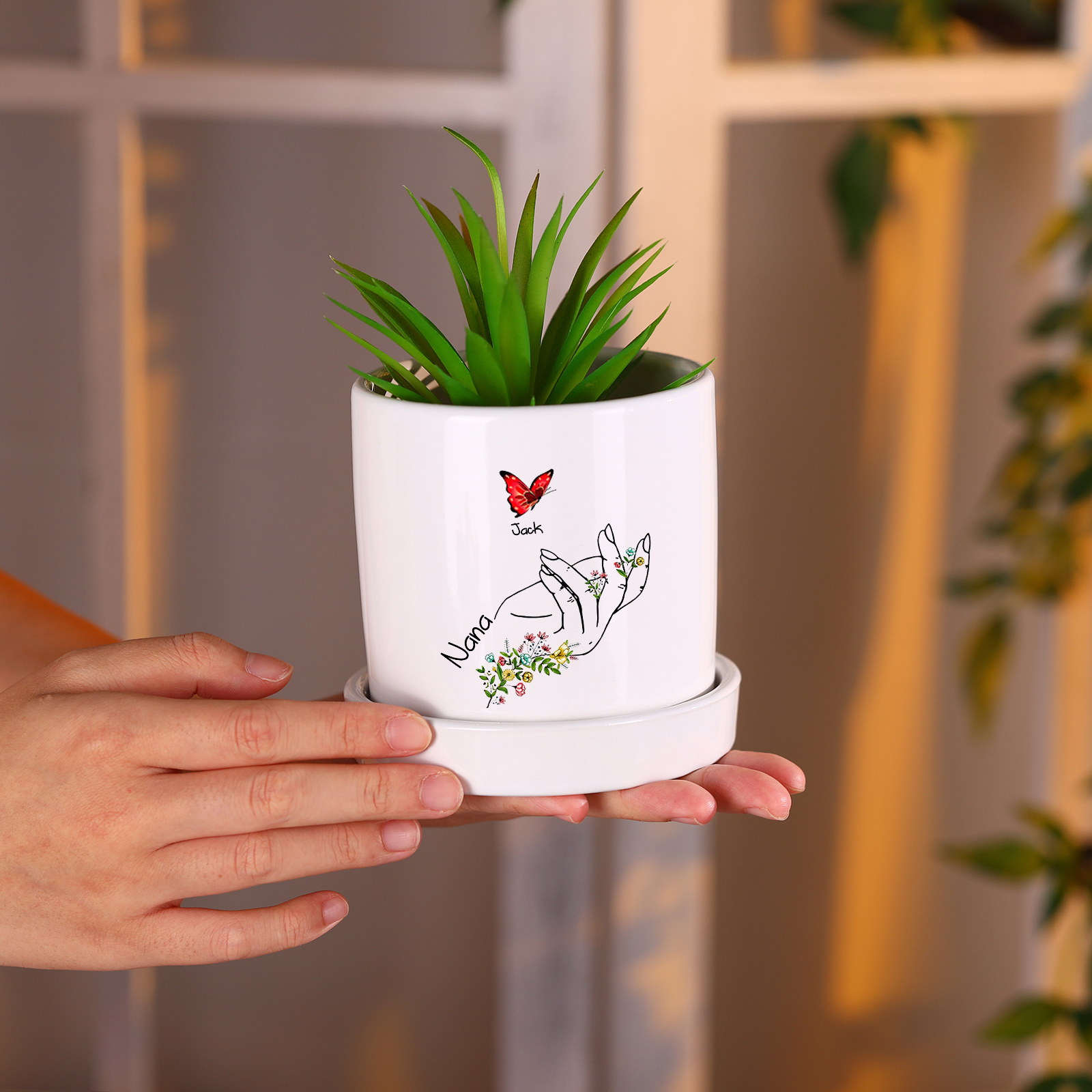 À Maman - Vase/Pot de Fleurs 1 Texte Personnalisé avec 1 Prénom Main Fleurie et Papillon Décoration de la Maison (sans plantes) | Jessemade