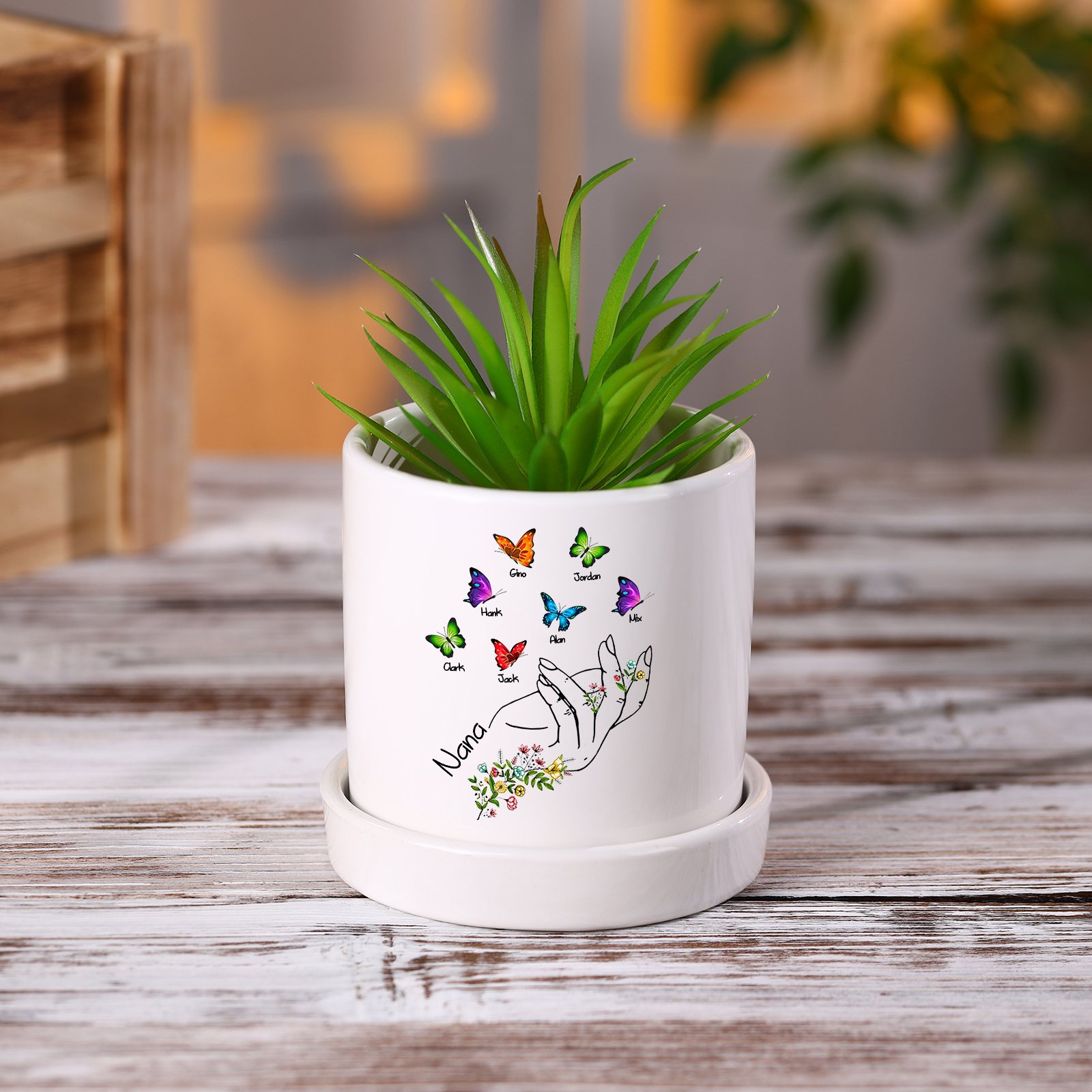 À Maman - Vase/Pot de Fleurs 1 Texte Personnalisé avec 7 Prénoms Main Fleurie et Papillon Décoration de la Maison (sans plantes) | Jessemade