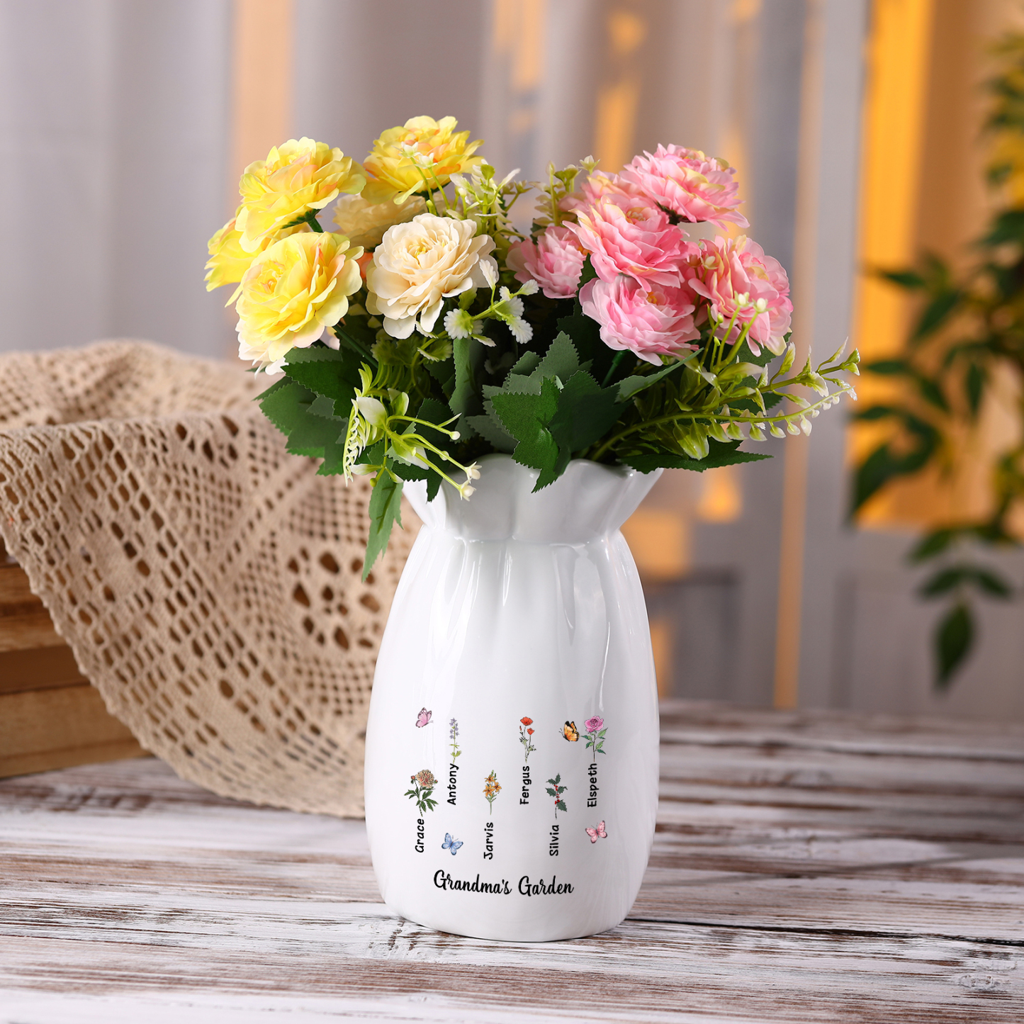 À Maman/Mamie - Vase en Céramique Personnalisés avec 1-6 Prénoms,1-6 Fleurs et 1 Texte Vase (sans fleurs) | Jessemade