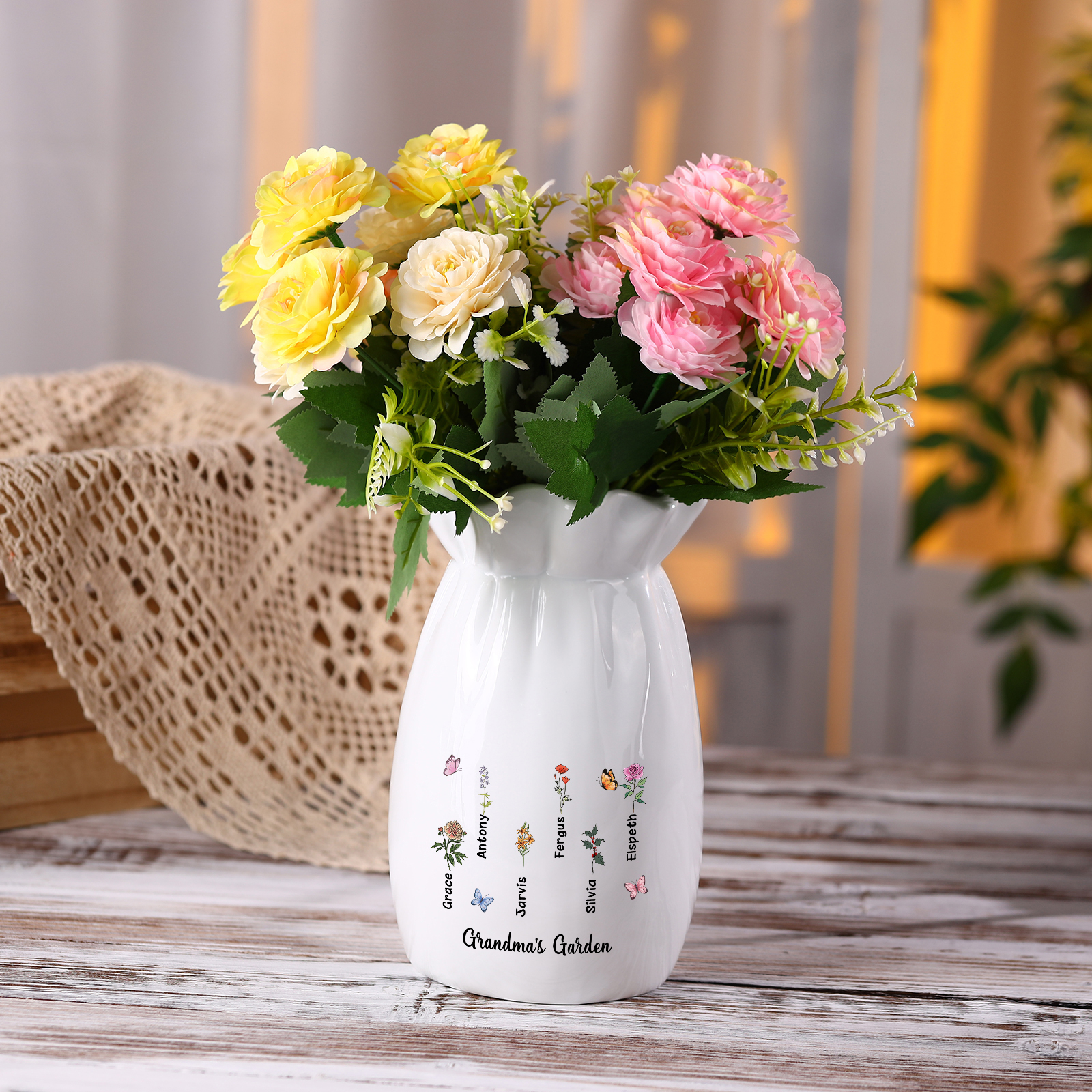 À Maman/Mamie - Vase en Céramique Personnalisés avec 1-6 Prénoms,1-6 Fleurs et 1 Texte Vase (sans fleurs) | Jessemade