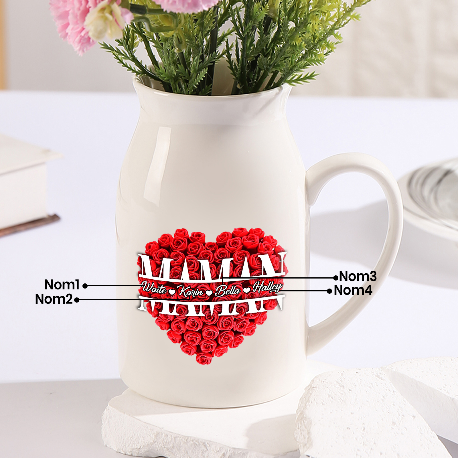 À Maman - Vase à Fleurs Personnalisé 4 Prénoms Vase Céramique Roses et Cœur Décoration de la Maison (sans plantes) | Jessemade