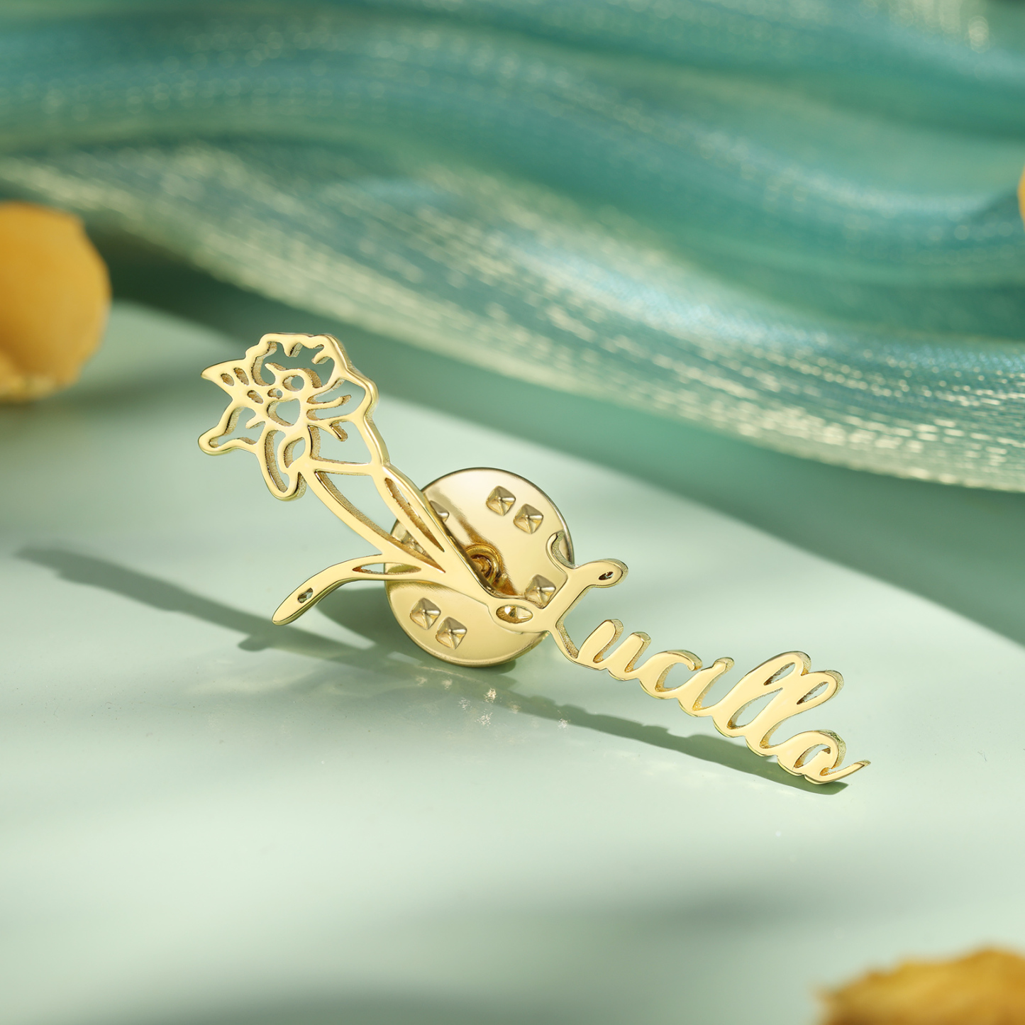 Broche Fleur Personnalisé avec 1 Prénom et Fleur de Naissance1 Cadeau pour Femme | Jessemade