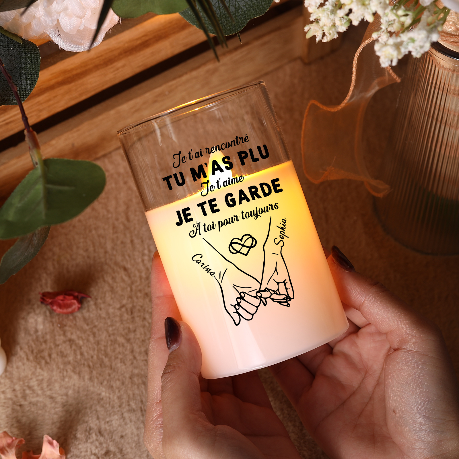 Bougie LED Personnalisée avec Prénoms en Verre – Cadeau Romantique pour Couple