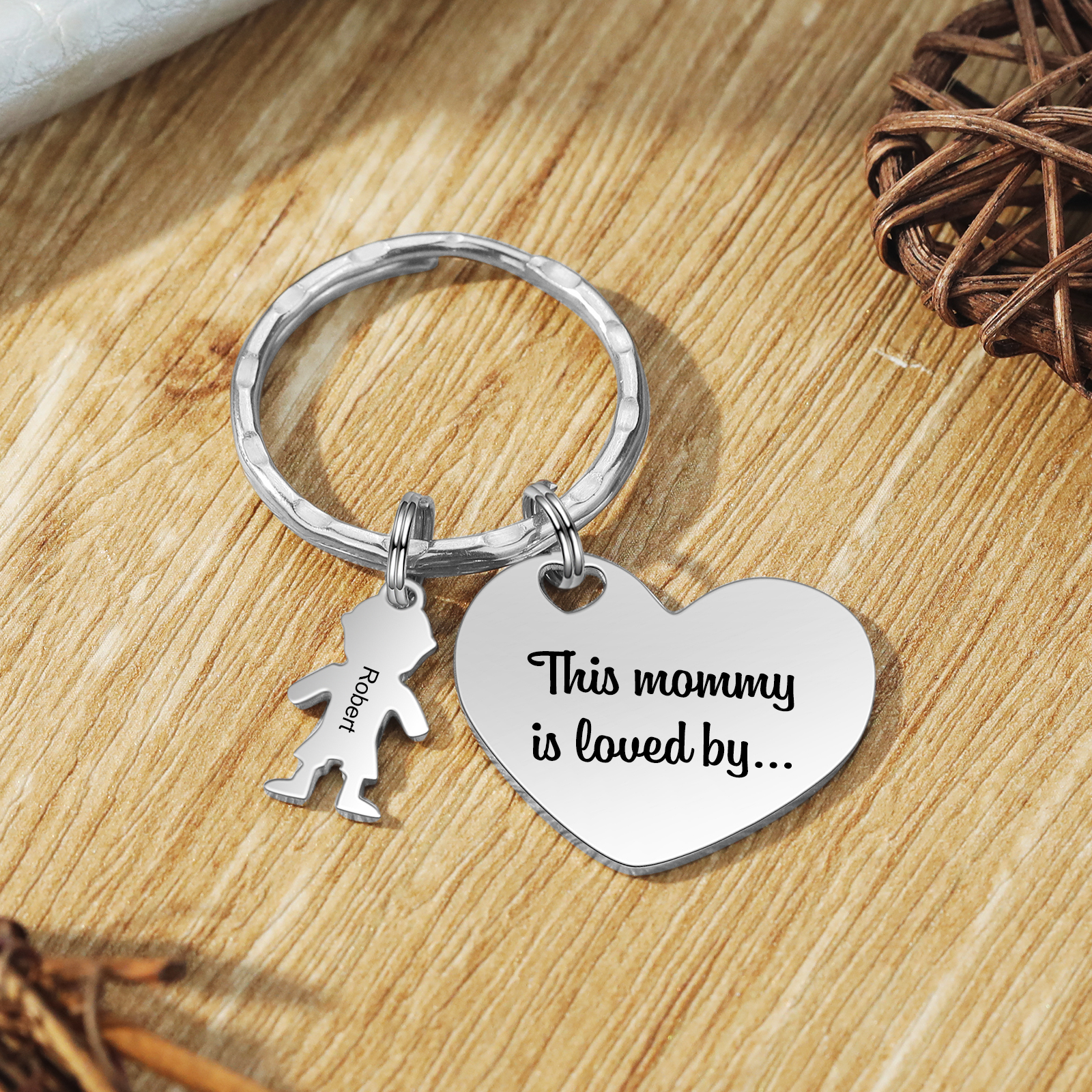 À Maman - Porte-clés 1 Prénom et Breloque Enfant Personnalisé avec Texte Gravé sur Pendentif Coeur Cadeau Personnaliable Pour Maman | Jessemade