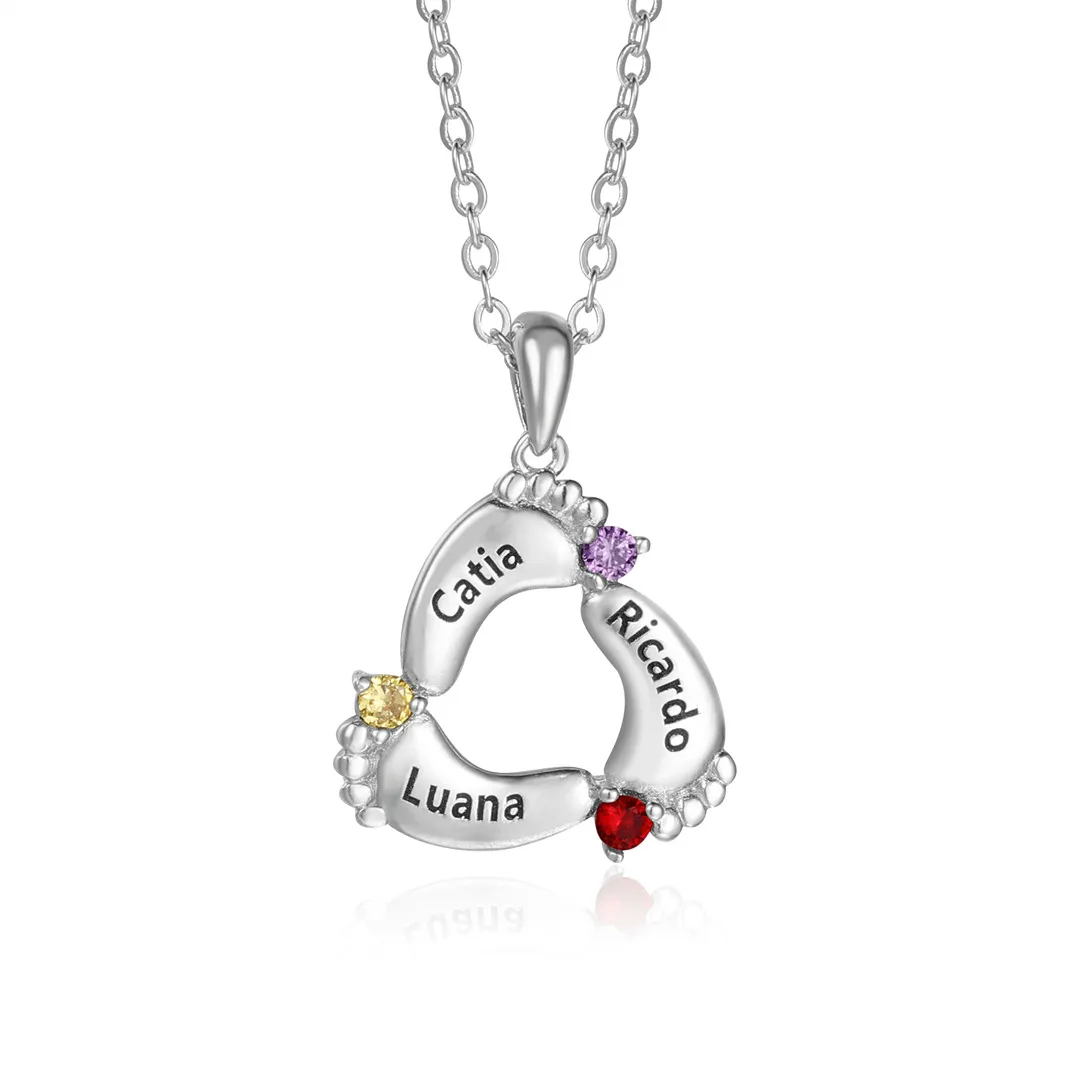 Collier Personnalisé Pied Bébé avec 1 à 6 Prénoms – Cadeau symbolique pour Maman ou Grand-mère