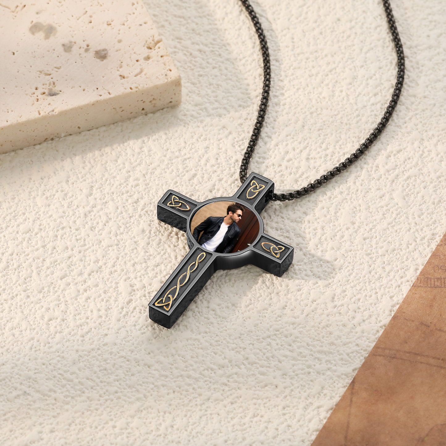 Collier Croix Collier Personnalisé avec Prénom et Photo Noir/Argent|Jessemade