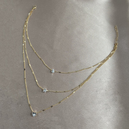 Collier à Trois Rangées avec Pendentifs Cristal et Étoile pour Femmes | Jessemade