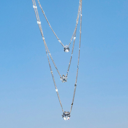 Collier à Trois Rangées avec Pendentifs Cristal et Étoile pour Femmes | Jessemade