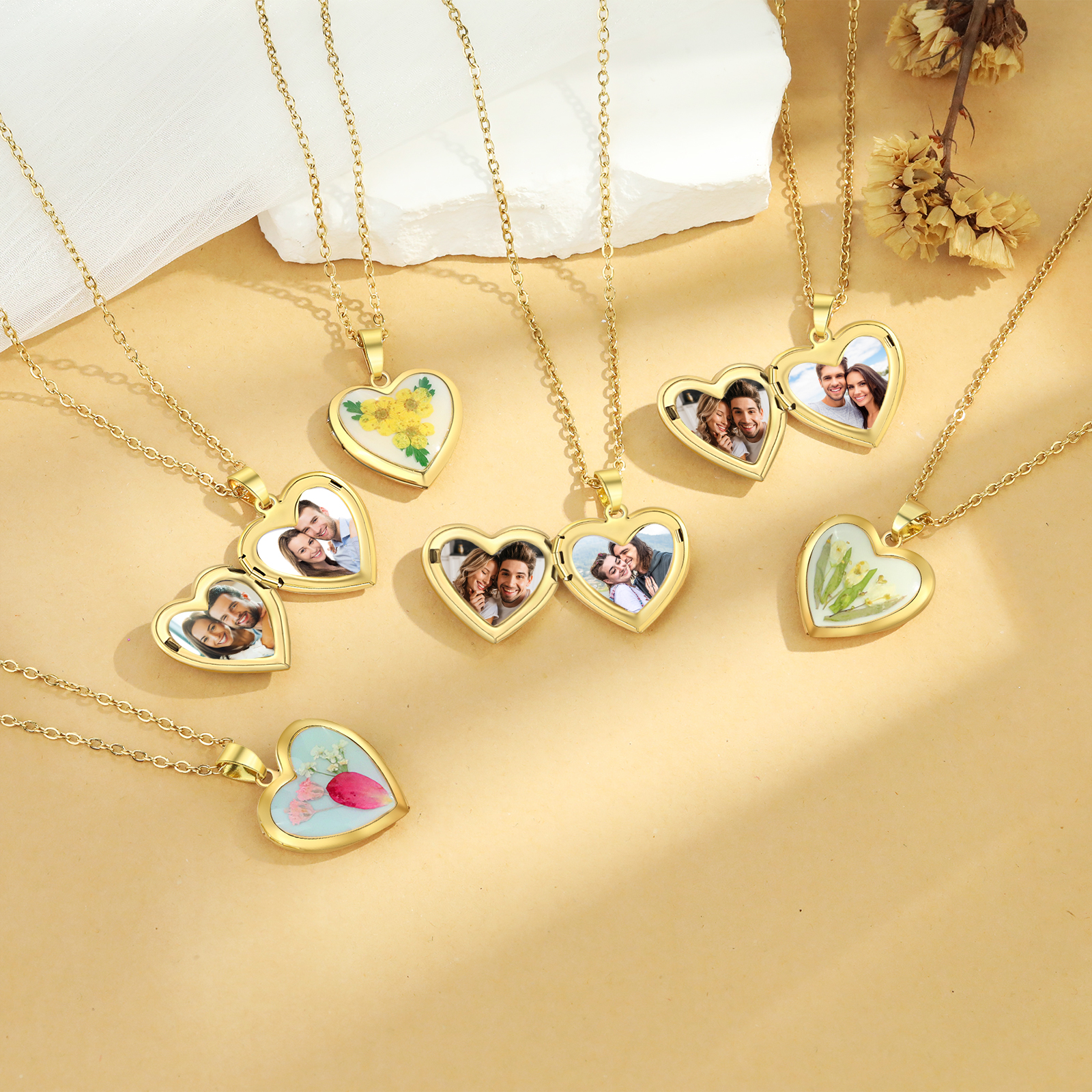 Collier Coeur Personnalisé avec Fleur de Naissance et 2 Photos Collier Personnalisé pour Femme | Jessemade