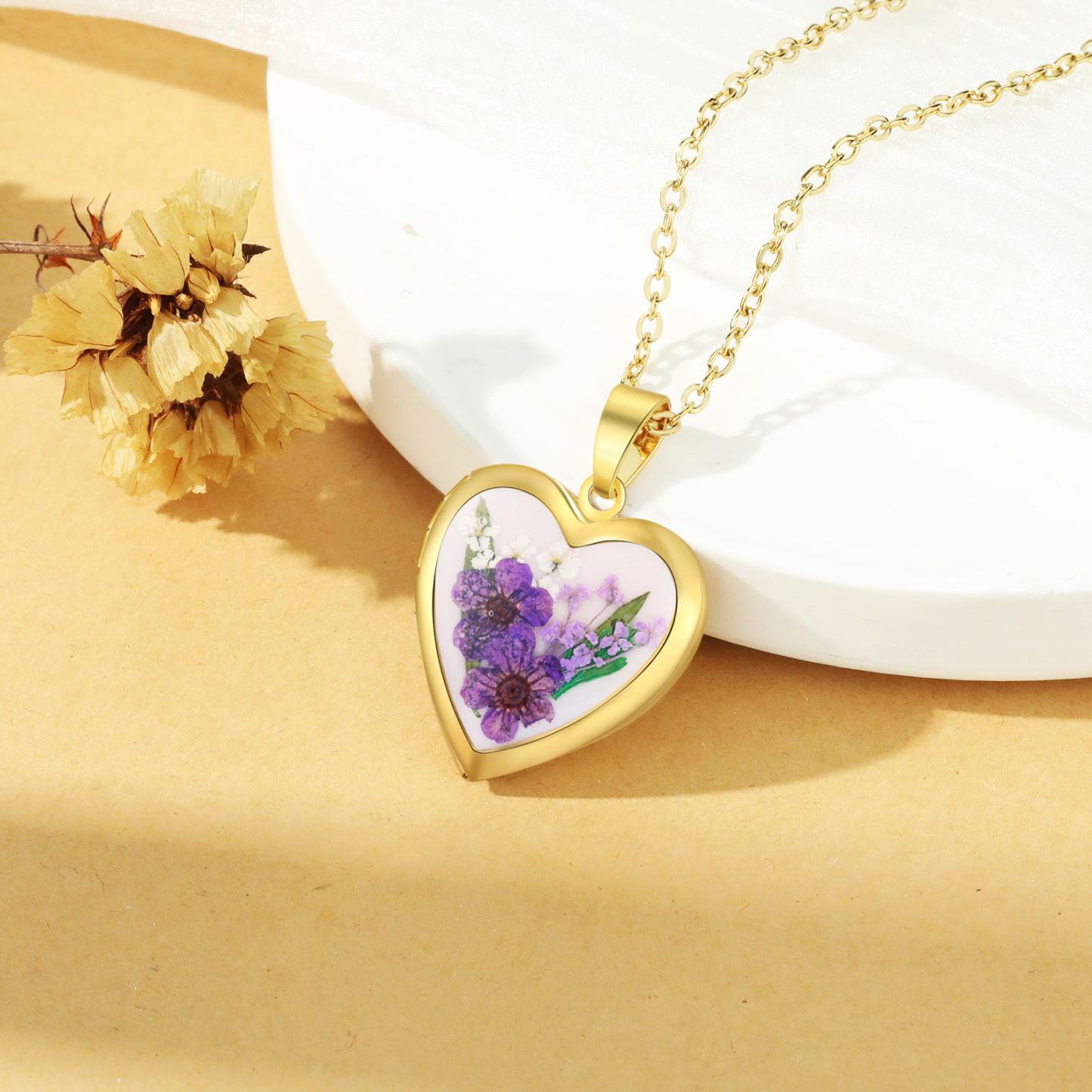 Collier Coeur Personnalisé avec Fleur de Naissance et 2 Photos Collier Personnalisé pour Femme | Jessemade