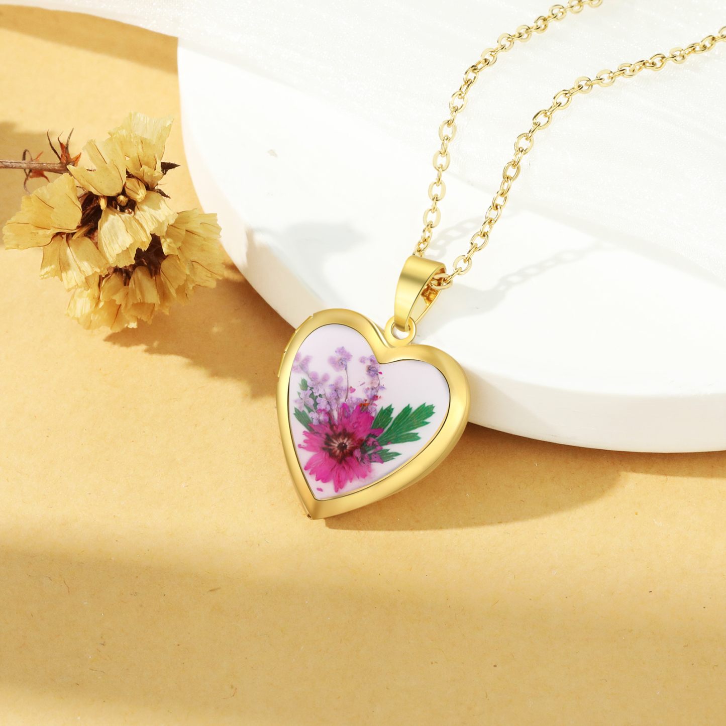 Collier Coeur Personnalisé avec Fleur de Naissance et 2 Photos Collier Personnalisé pour Femme | Jessemade