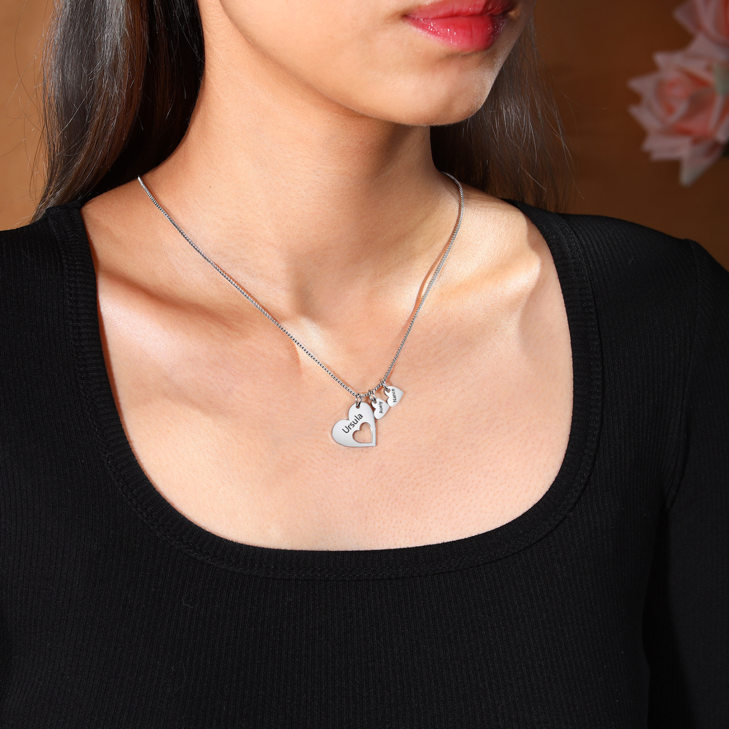 Collier en acier inoxydable Personnalisé avec 3 Prénoms avec pendentif double cœur Collier Personnalisable pour Femme | Jessemade