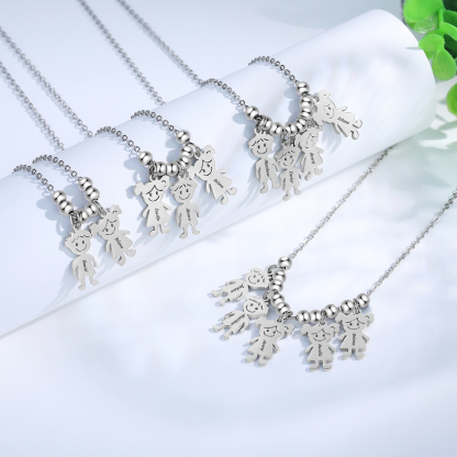Collier Personnalisé Avec 3 Breloques Enfants et 3 Prénoms | Jessemade
