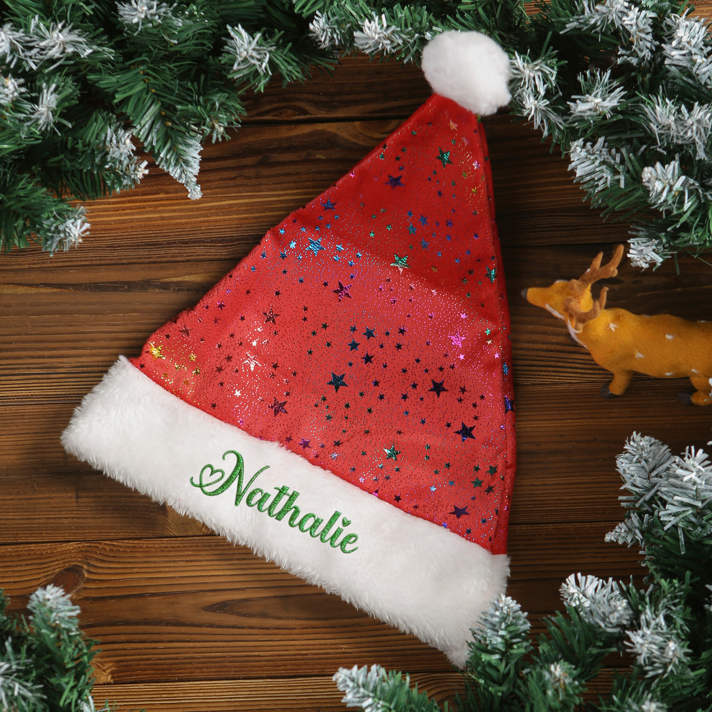 Bonnet de Noël Personnalisé – broderie du prénom, choix de polices d’écriture et de couleurs, avec des étoiles pailletées