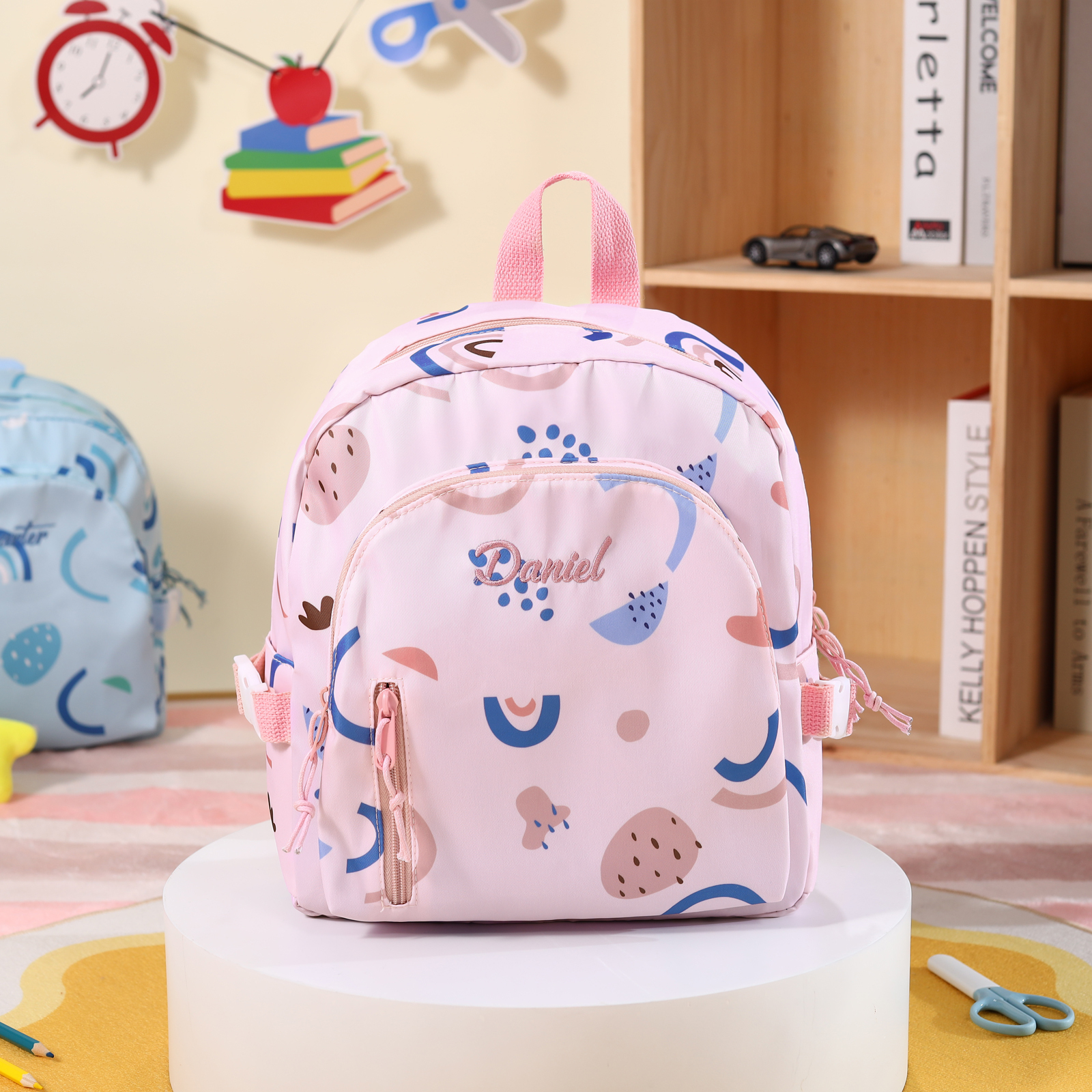 Sac à dos Enfant Personnalisable avec 1 Prénom brodé et Choix de Couleur du Nom | Jessemade