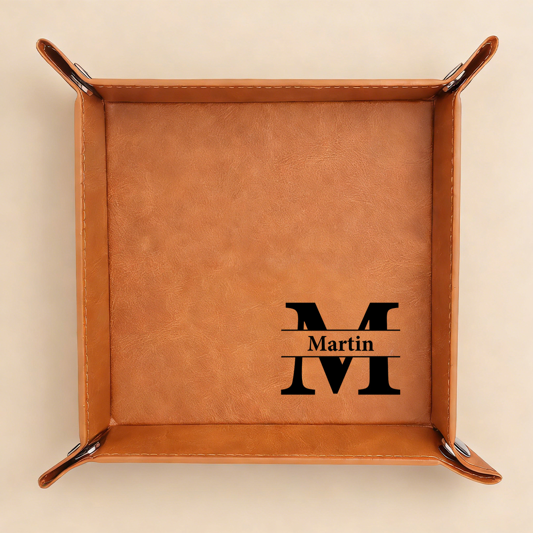 Vide-poches personnalisé en simili cuir avec nom et initiale, cadeau spécial pour hommes, organiseur de bureau quotidien, cadeau d’anniversaire pour lui ou pour elle | Kettenmachen