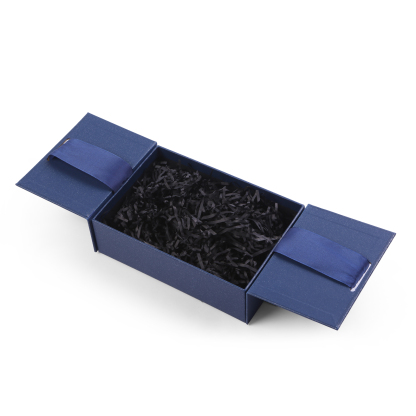 Boîte cadeau en bleu avec ruban emballage cadeau coffre | Jessemade