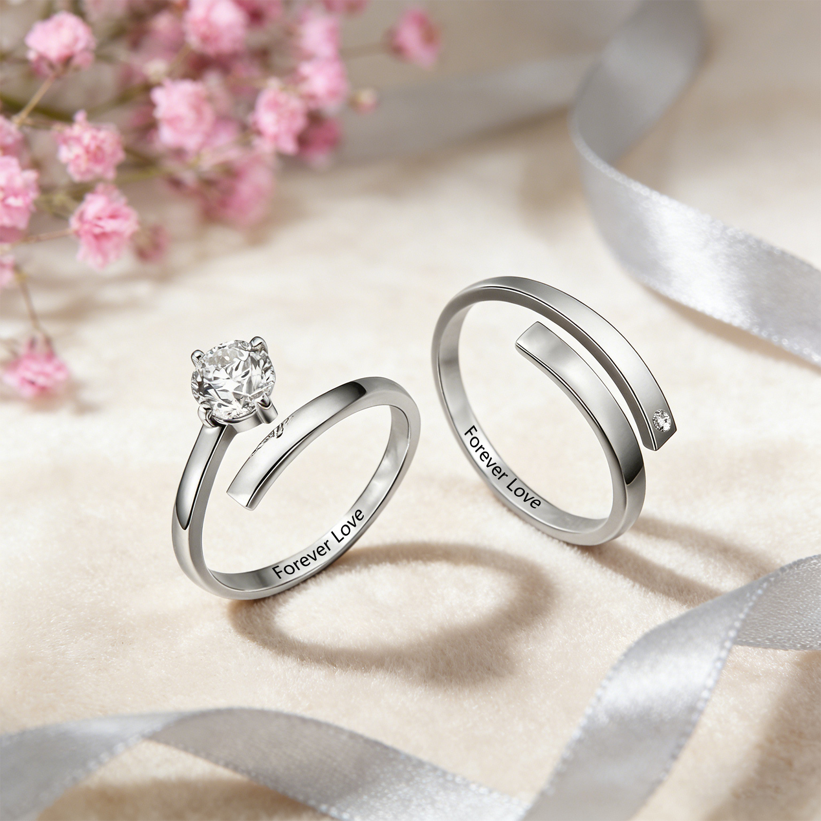 Bague de Couple Personnalisée avec Prénoms ou Textes – Anneaux Ajustables Sertis de Zircon