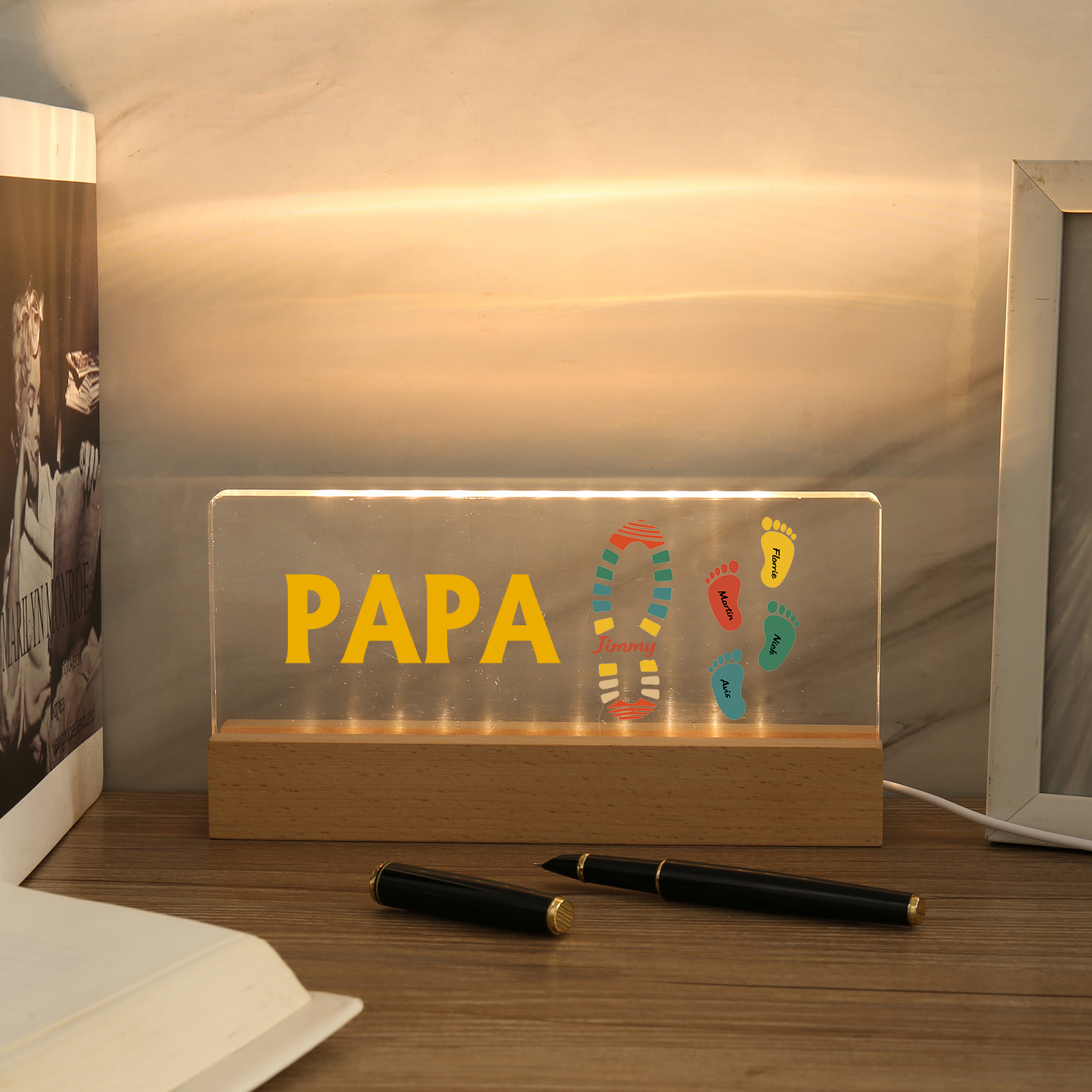 À mon Papa/Papi- Lampe de chevet LED Pieds Bébé 5 Prénoms Personnalisés avec Texte
