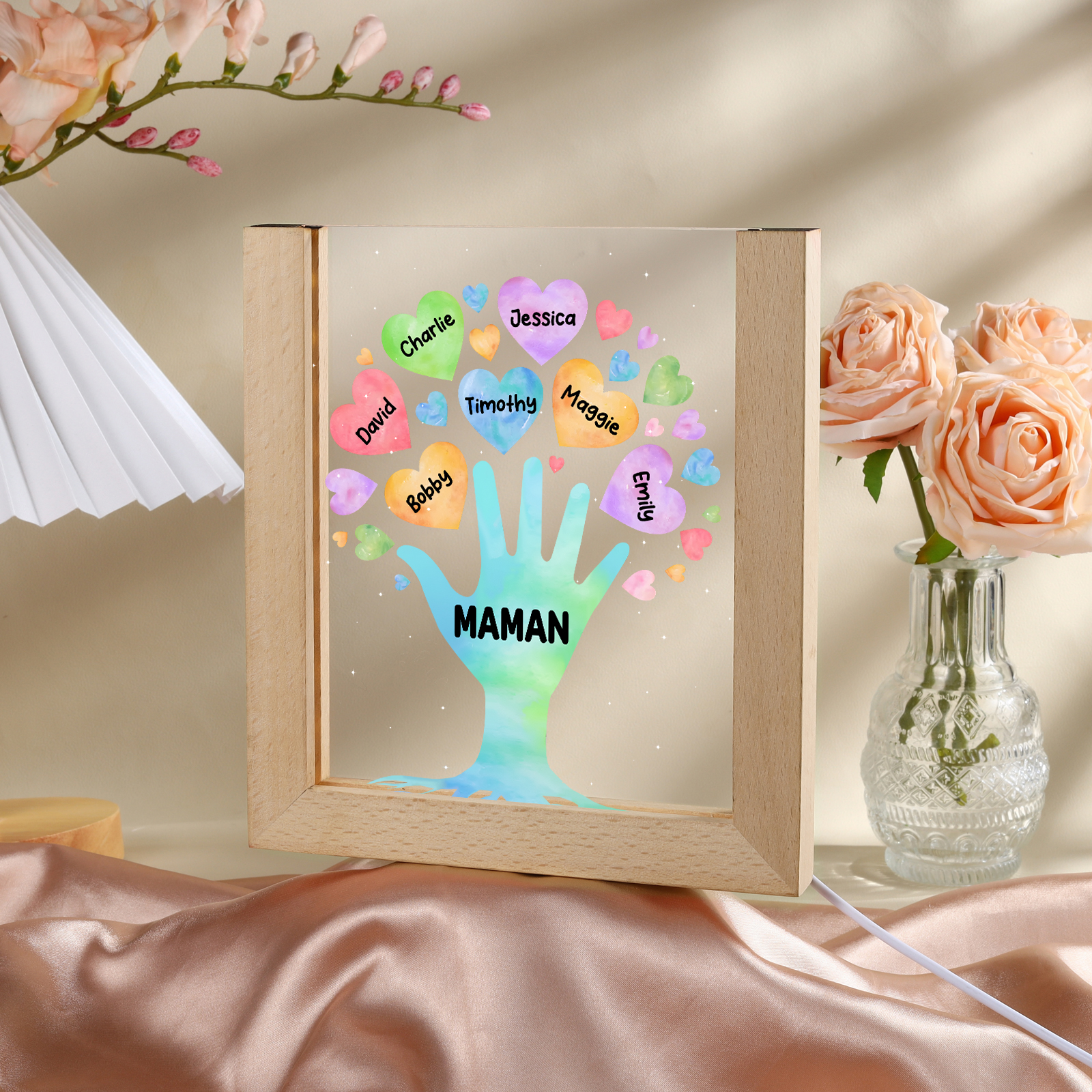 À Maman/Mamie - Lampe de chevet LED Main et Cœur 7 Prénoms Personnalisés avec 1 Texte